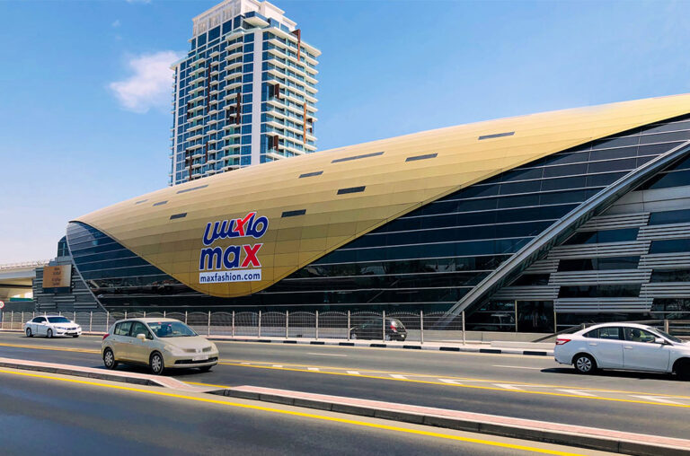 User Hypermedia RTA Landmark: Advancing Dubai Ads